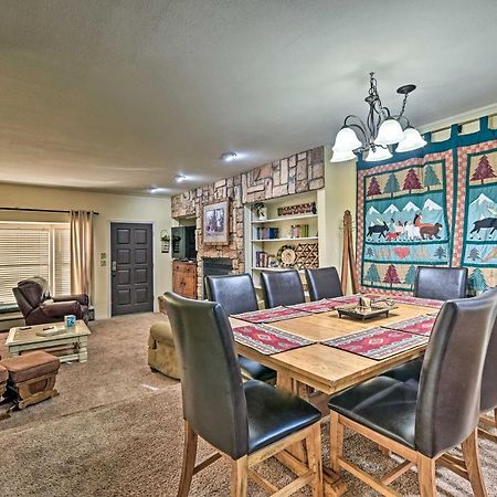 Red River Townhome With Balcony And Mtn Views! מראה חיצוני תמונה